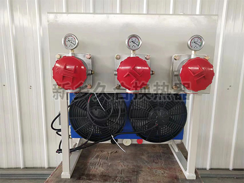 山东玉米青储机液压油散热器